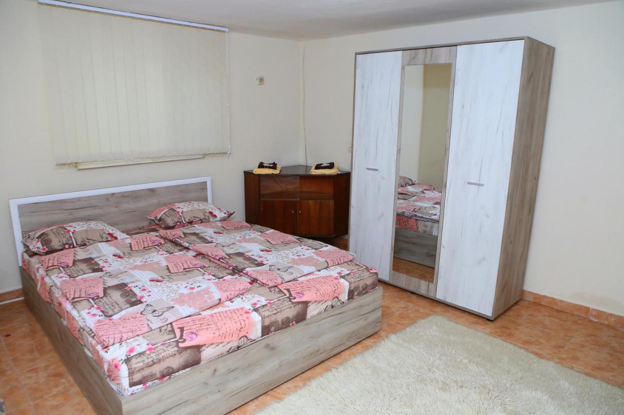 Anika Appartement Sandanski Buitenkant foto